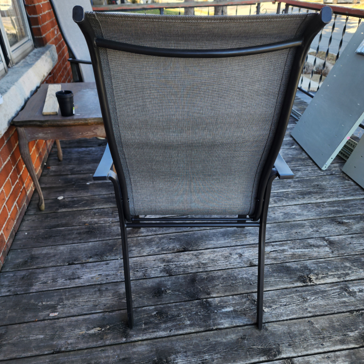 2 Outdoor rod iron chairs. Moving, need gone ASAP - photo 3