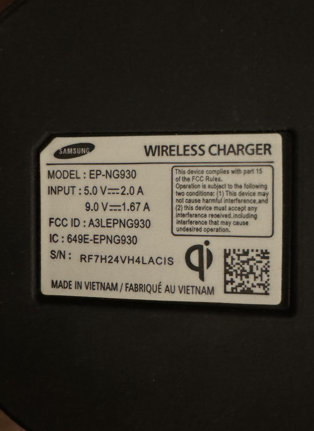 Samsung Qi Certified Fast Charge Wireless Charging Pad + Stand - photo 4