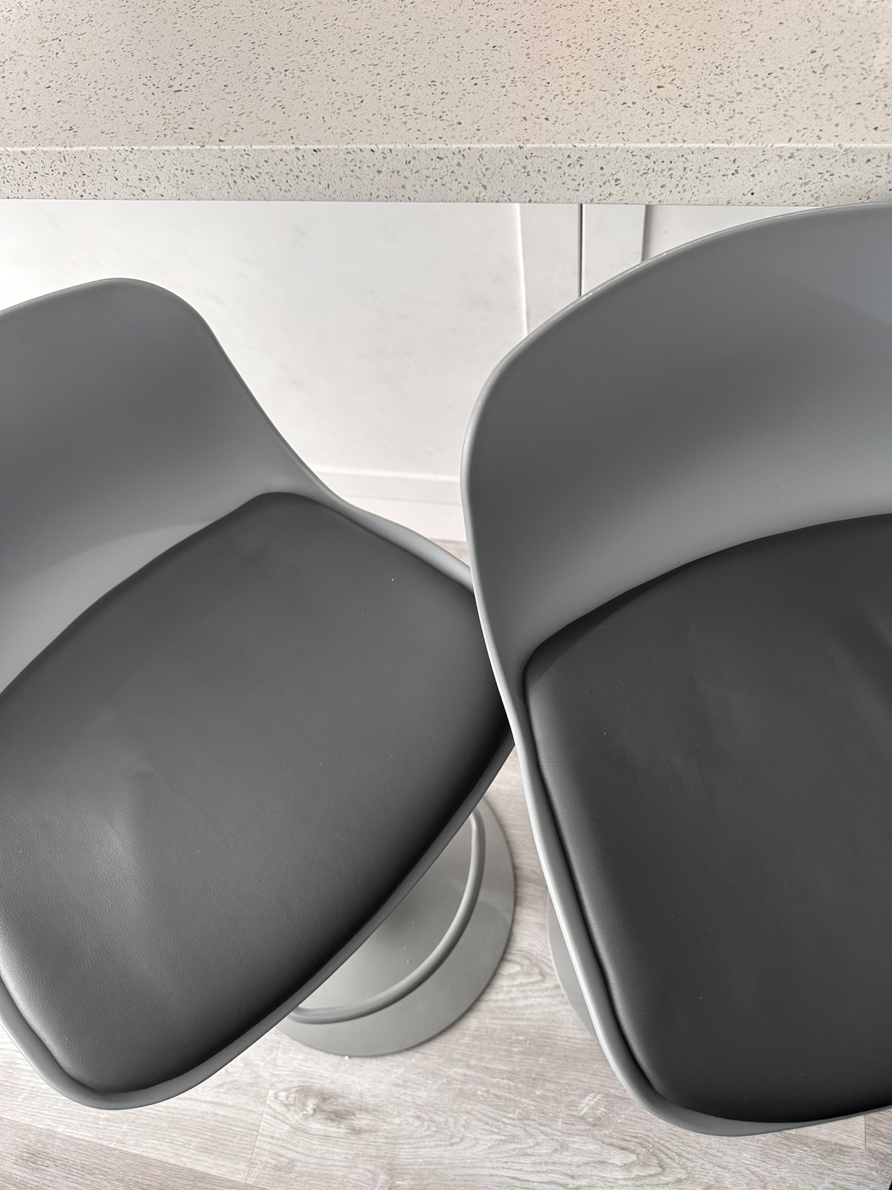 2 COUNTERHEIGHT BAR STOOLS - photo 3