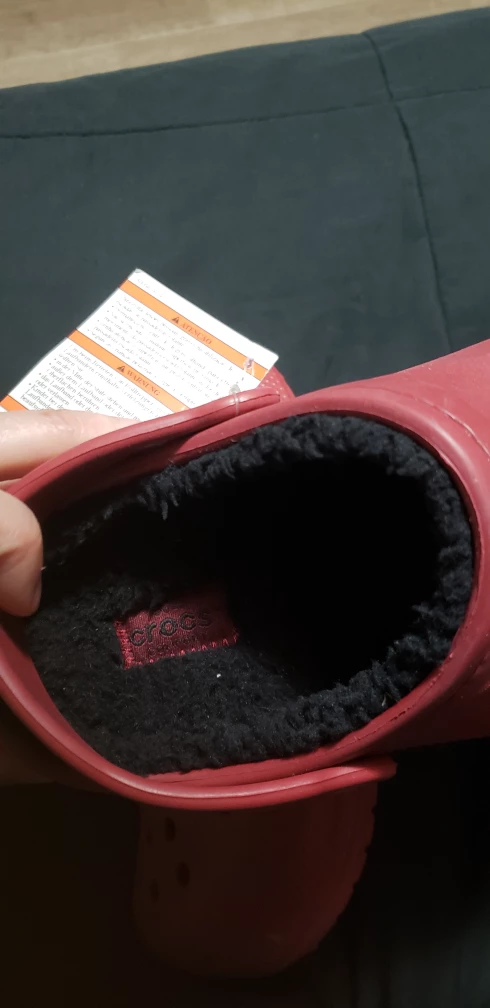 $20 Kids crocs 1/J/3 - photo 2