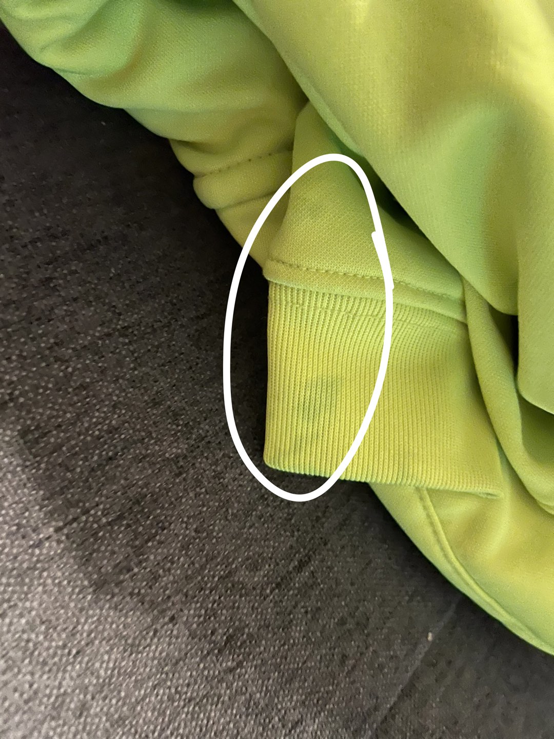 #freecycle Nike sweater 2T (see description) image indicator(4)