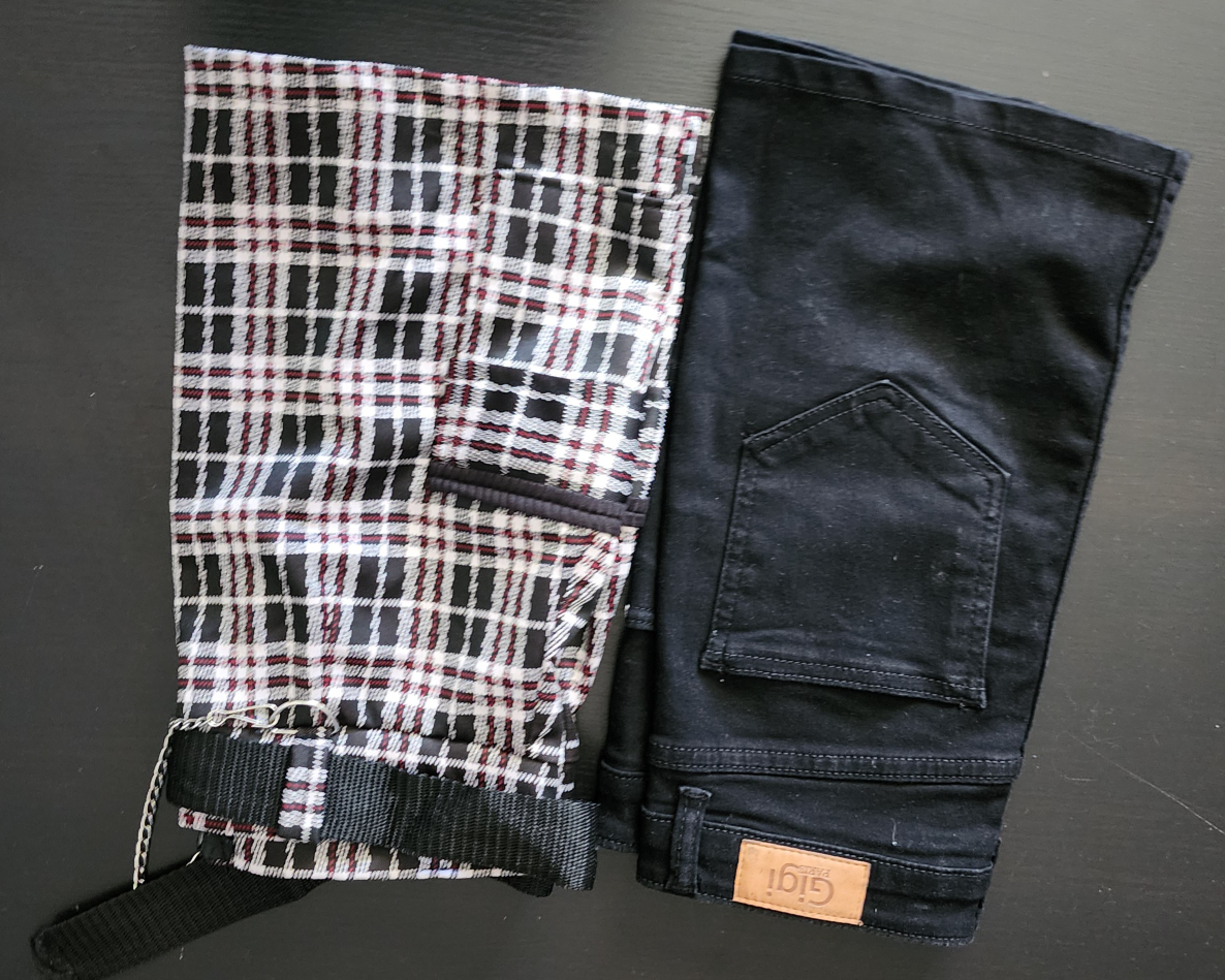 clothes size xs and s