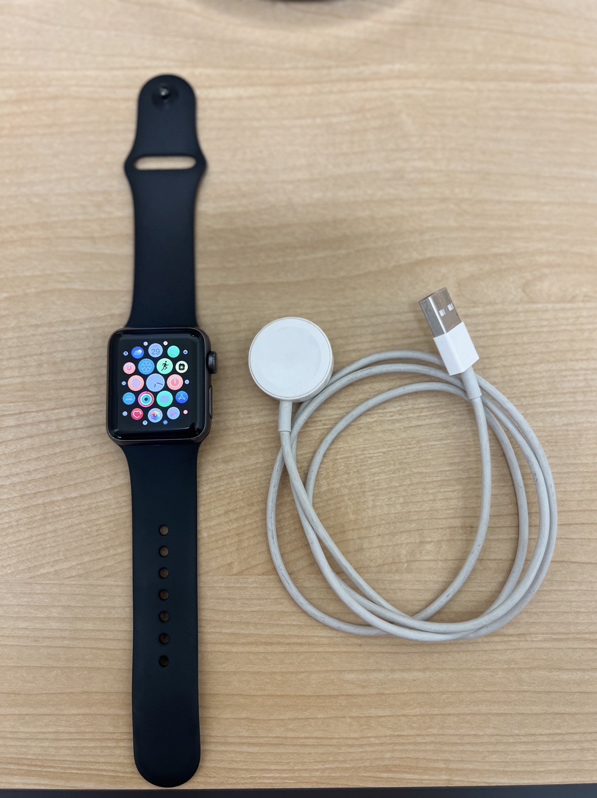 Apple Watch Series 3 (GPS-38mm) thumbnail