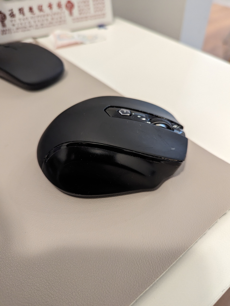 wireless mouse - photo 2