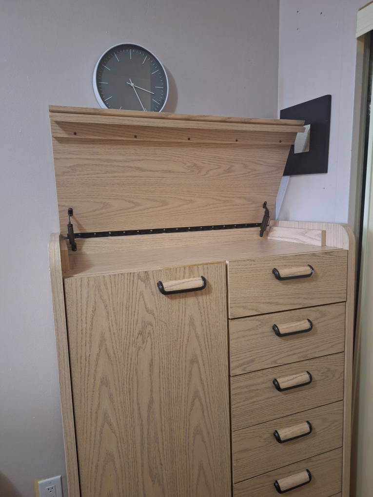 Chest of drawers with secret storage compartment image indicator(3)