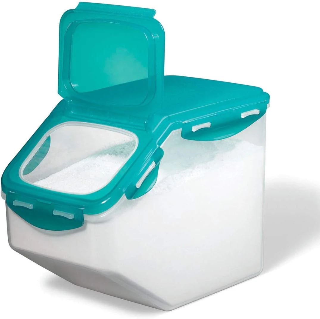 container with lid for flour in kitchen
