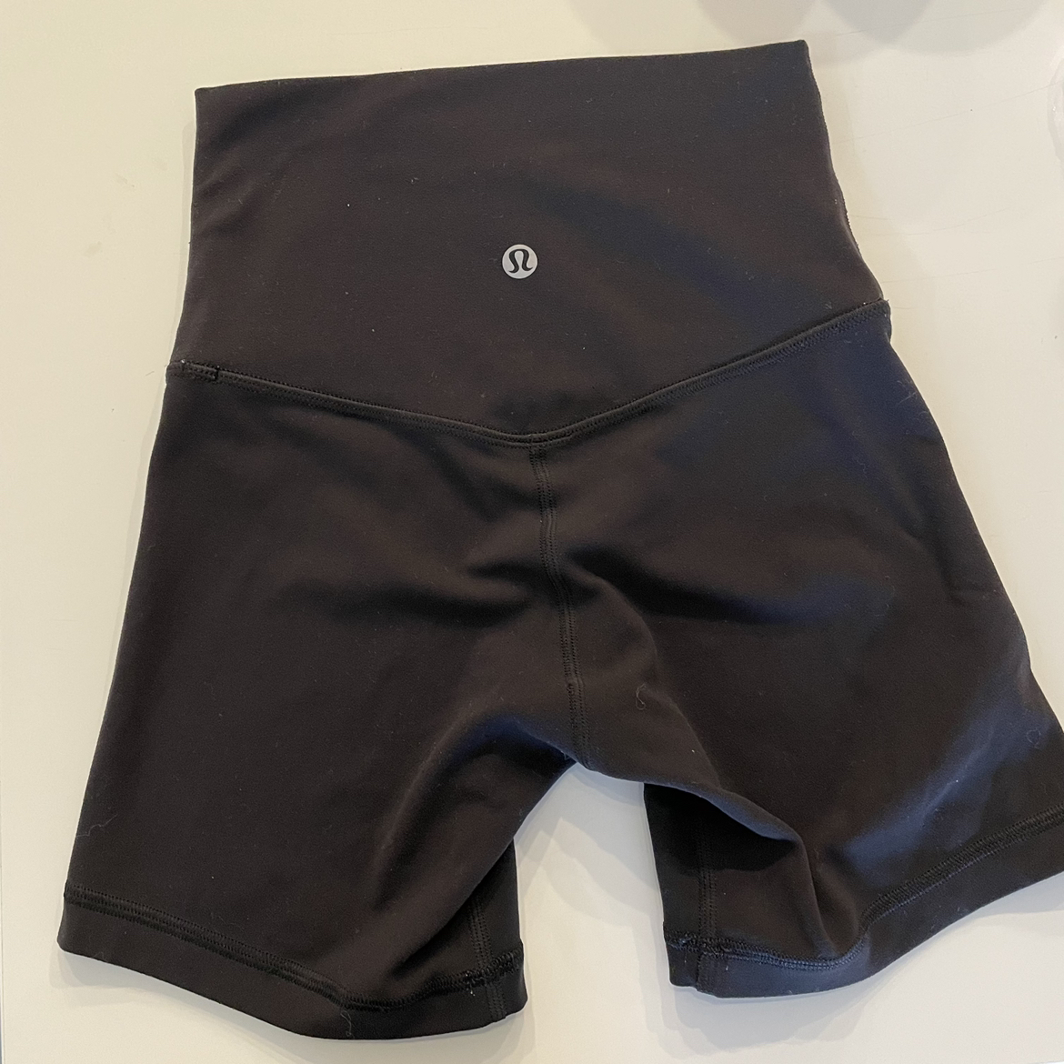 Size 0 Lululemon Align High Rise Shorts - photo 2