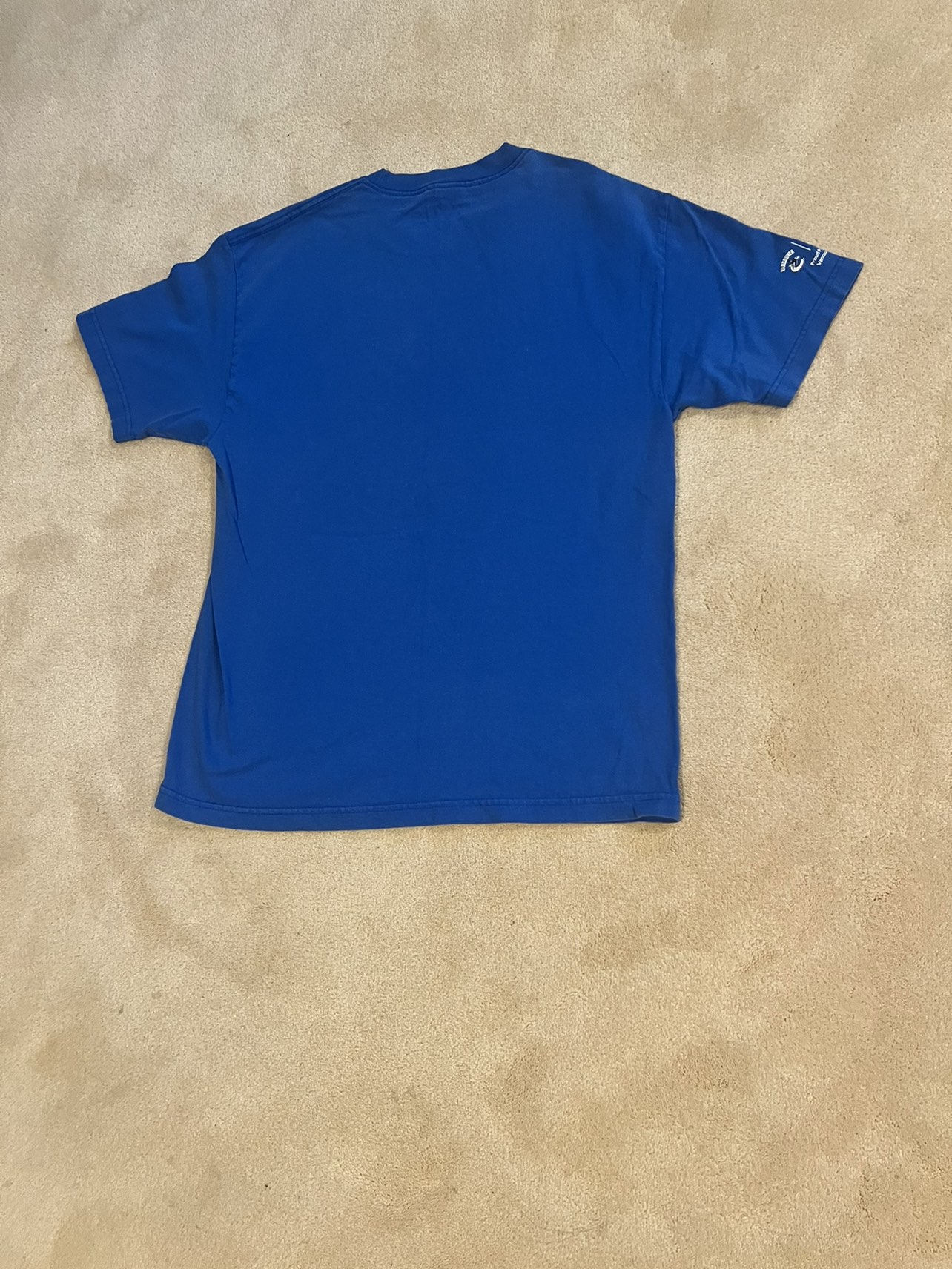 Vancouver Canucks T-Shirts Size L - photo 2