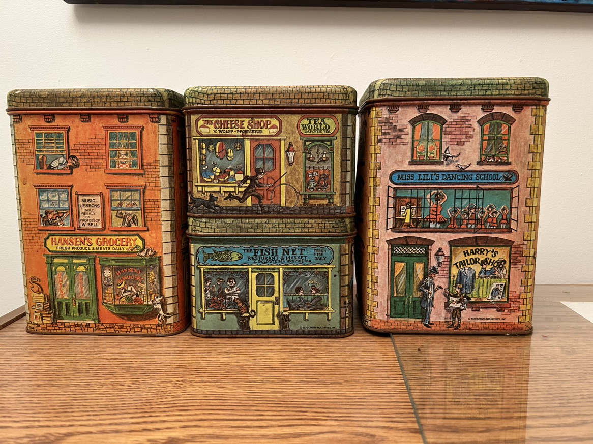 Vintage cookie tins thumbnail