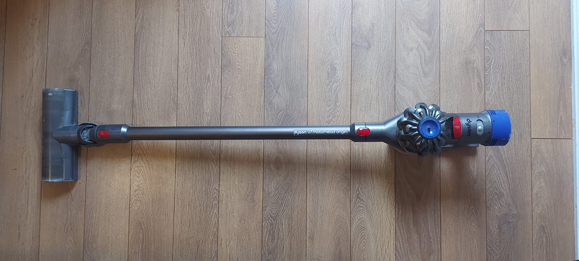 Dyson Vacuum Cleaner V7 - photo 2
