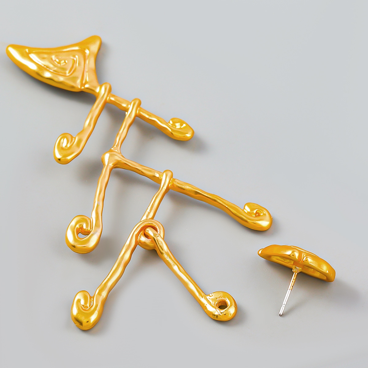 Earings - New - Trendy Trinket Earrings: Fashion Forward Finds! - photo 3