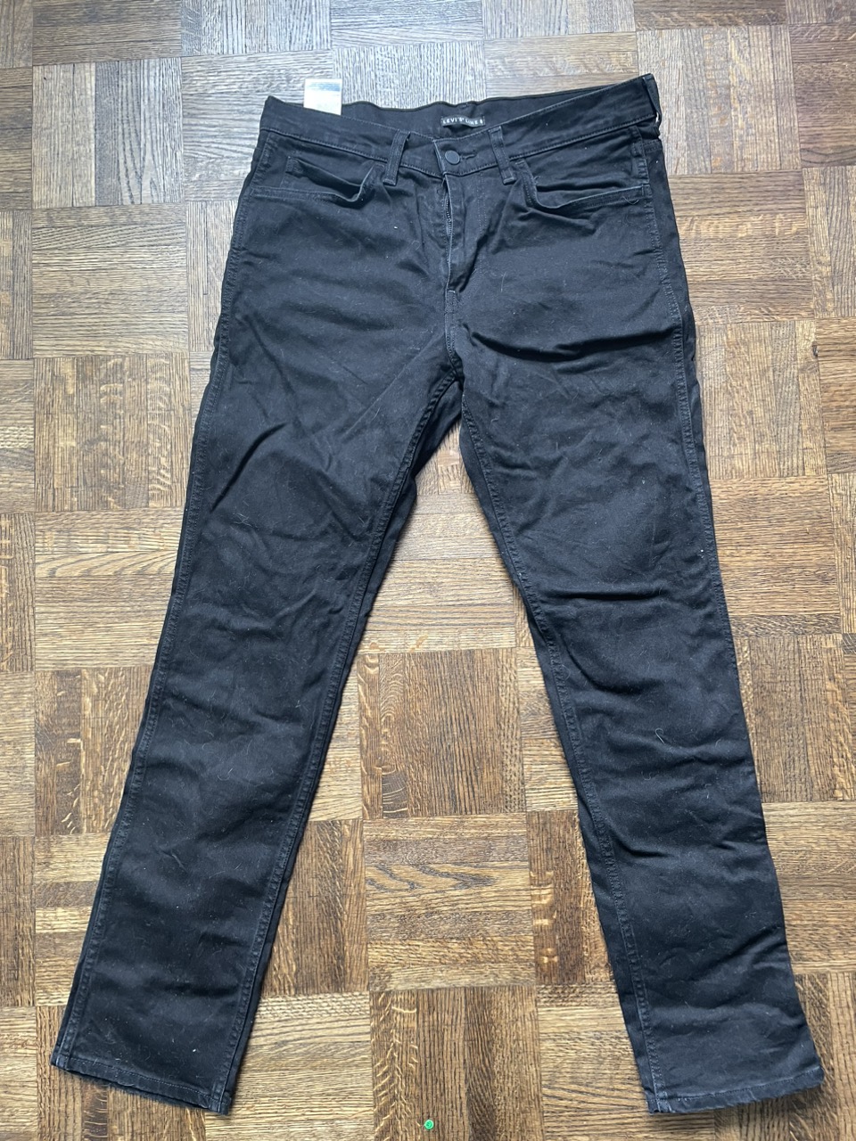 Black Levi’s jeans