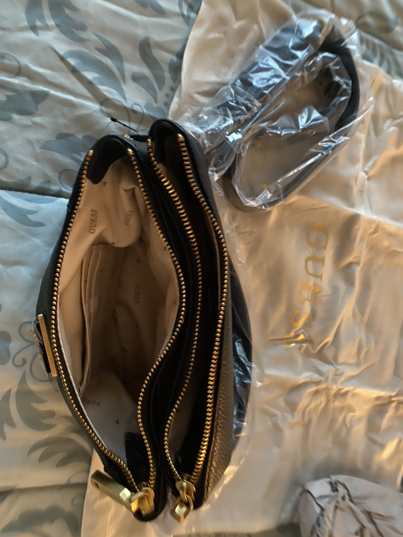 Laryn Pebbled Dual-Zip Crossbody - photo 3