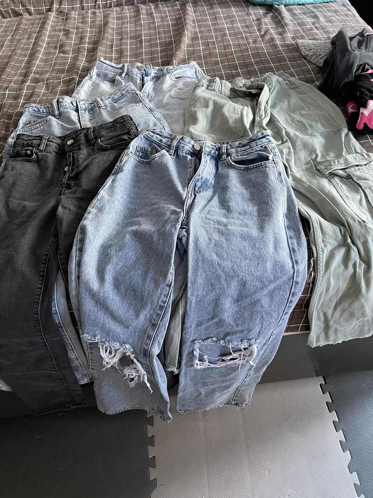 jeans lot size 0-2 thumbnail