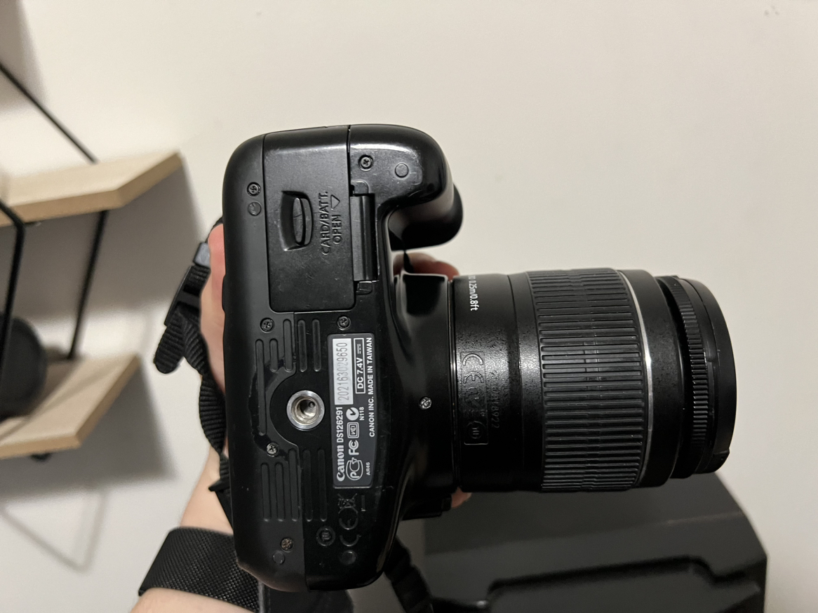 Canon t3 MAKE OFFER(not free) - photo 3