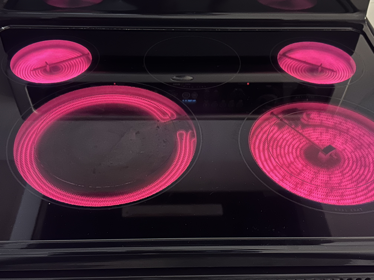 Whirlpool Electric Range image indicator(4)