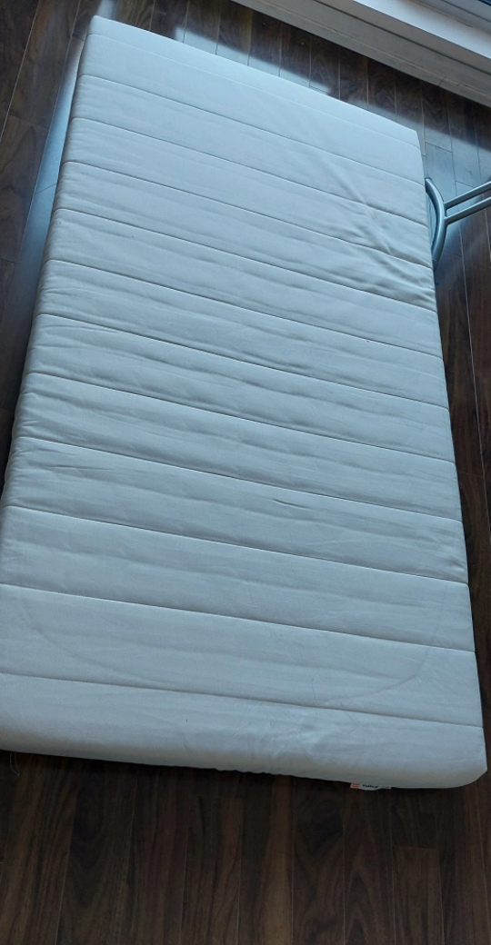 Ikea White Foam Mattress - photo 3