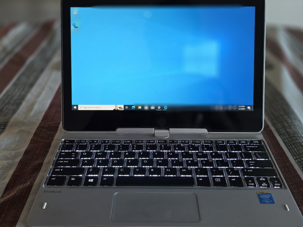 HP Elitebook Revolve 810 G3 Touchscreen 11.6" Core i5 12G 128G - photo 2