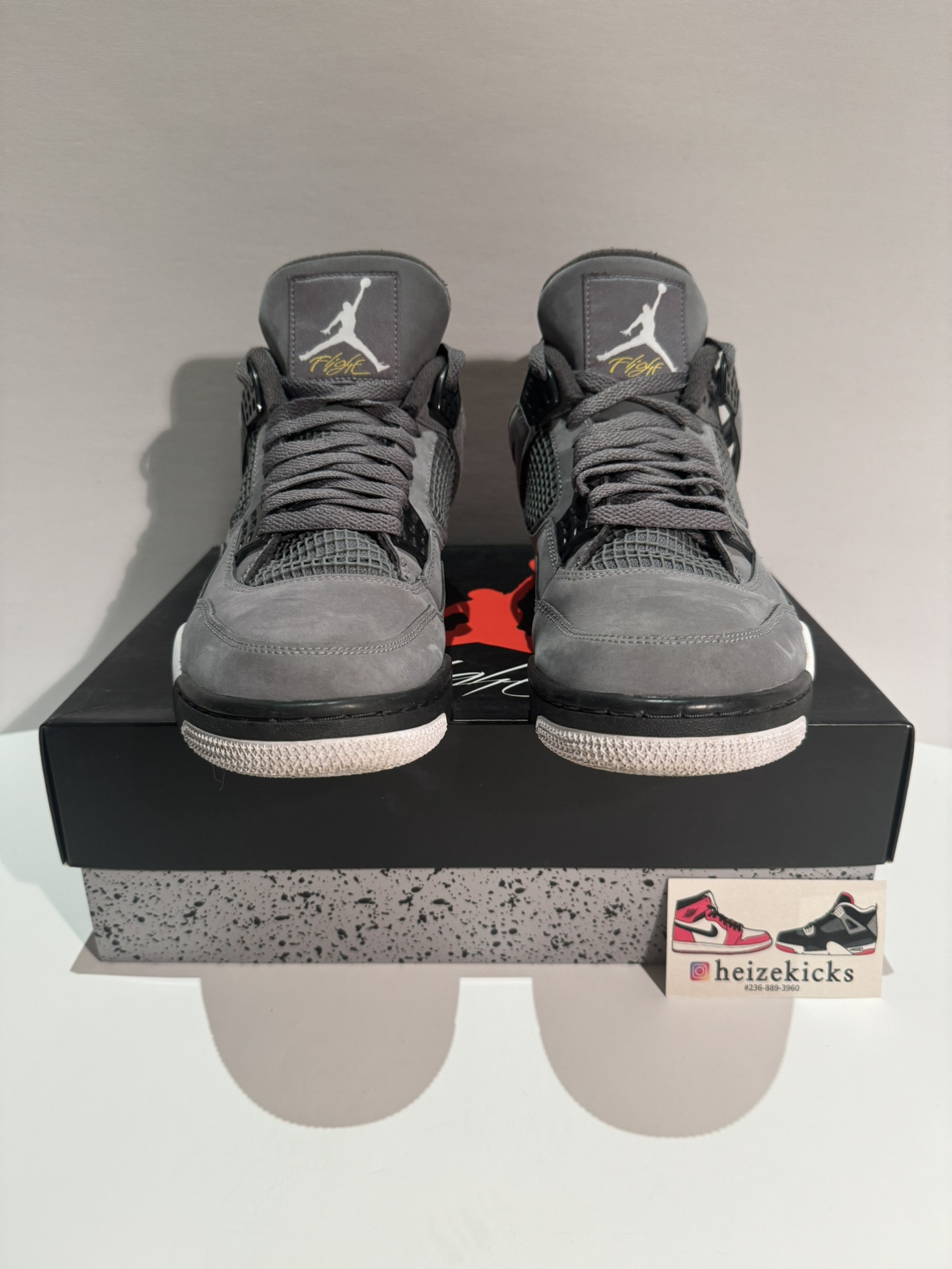 Jordan 4 Cool Grey size 10.5 image indicator(3)