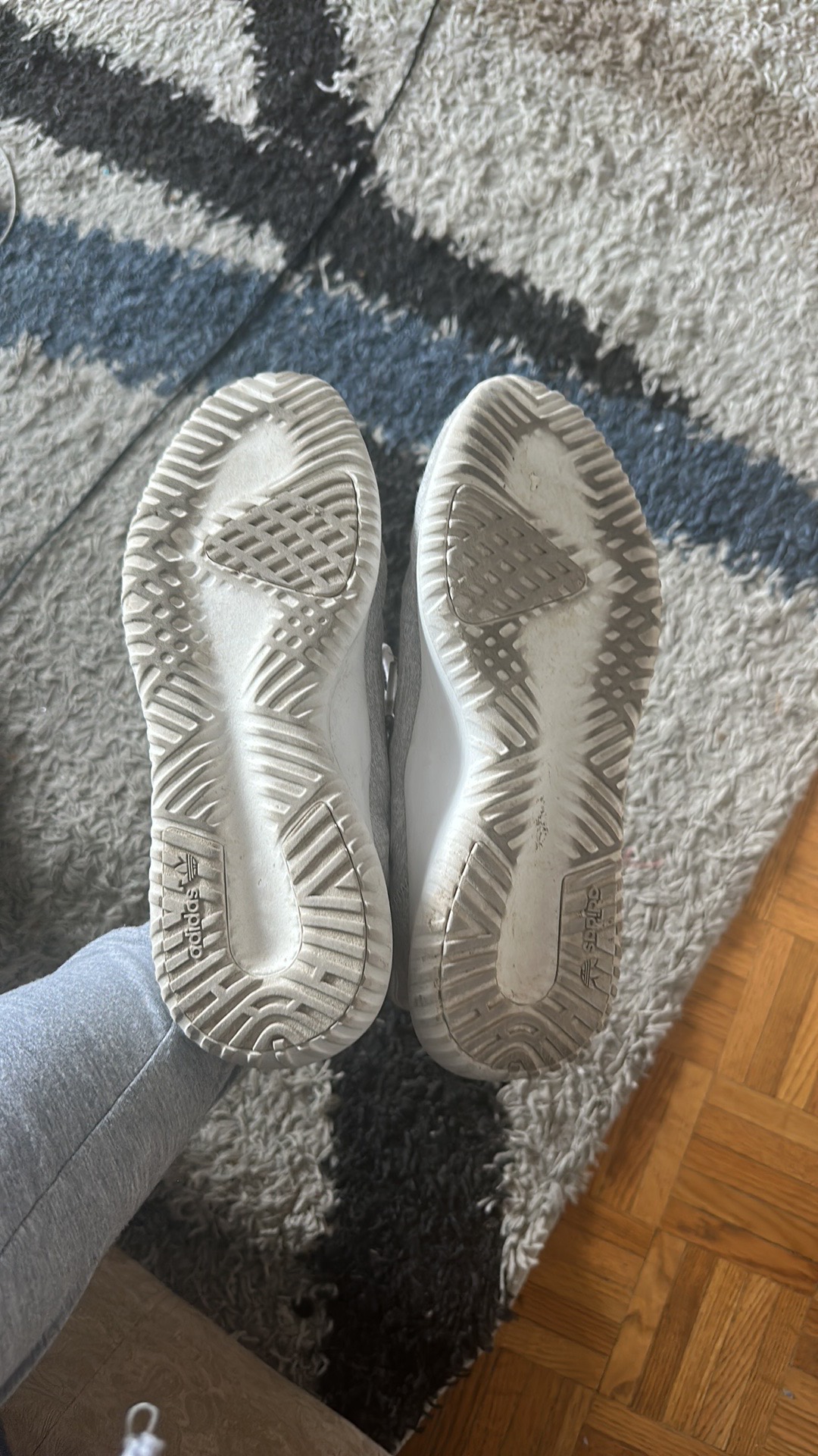 Adidas Running Shoes image indicator(5)