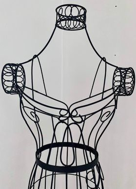 Decorative Floor Mannequin & Table Jewelry Mannequin Set image indicator(4)