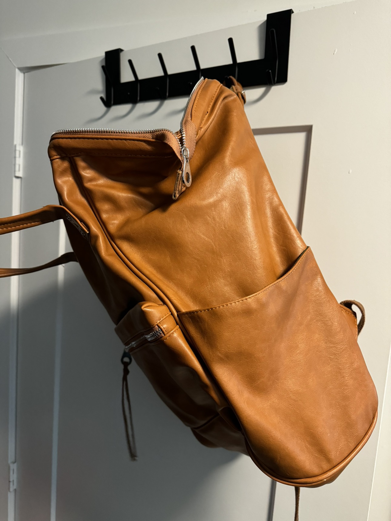 Anello Backpack - Leather - Brand New image indicator(3)