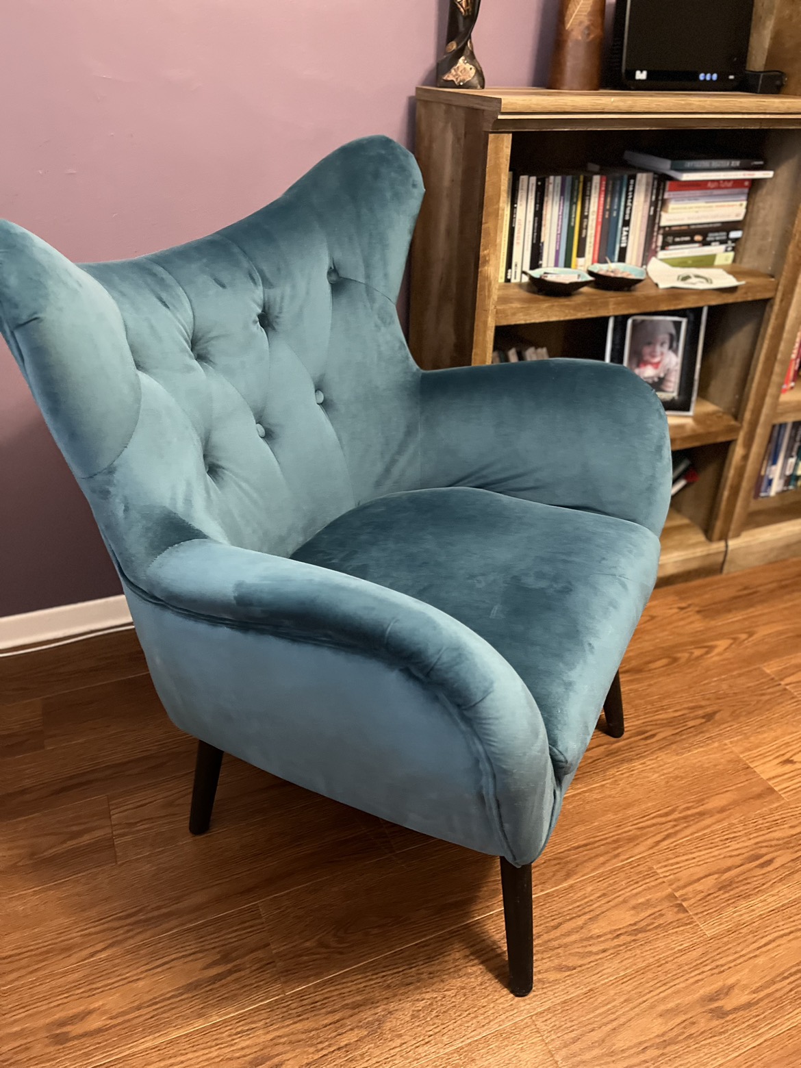 Danney Velvet Wingback Chair - photo 4