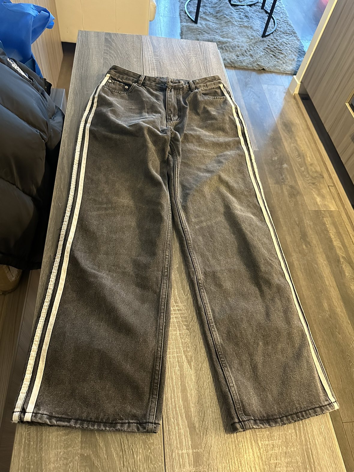 3 stripe balenciaga jean - photo 2