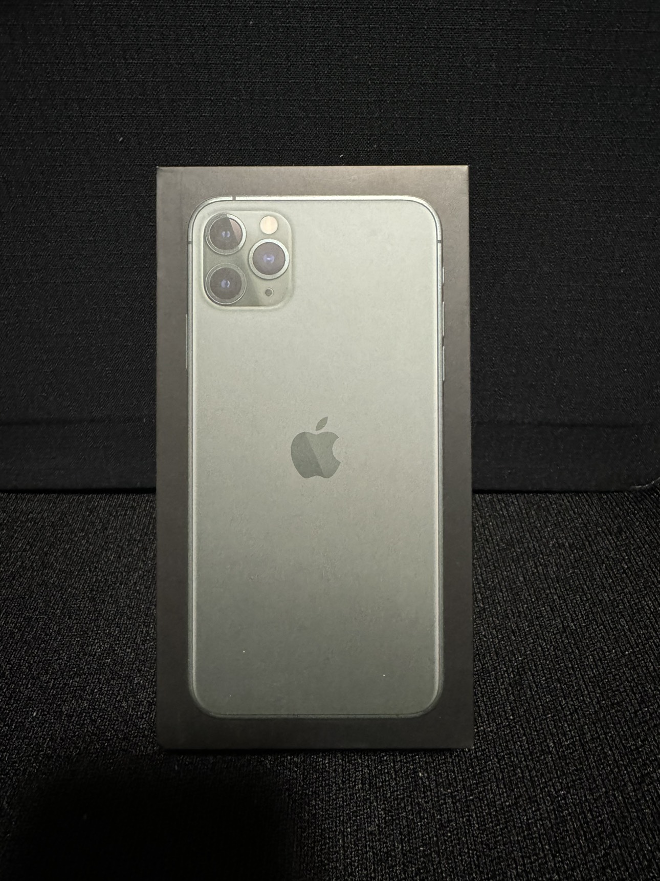 Midnight Green iPhone 11 Pro Max 256gb thumbnail