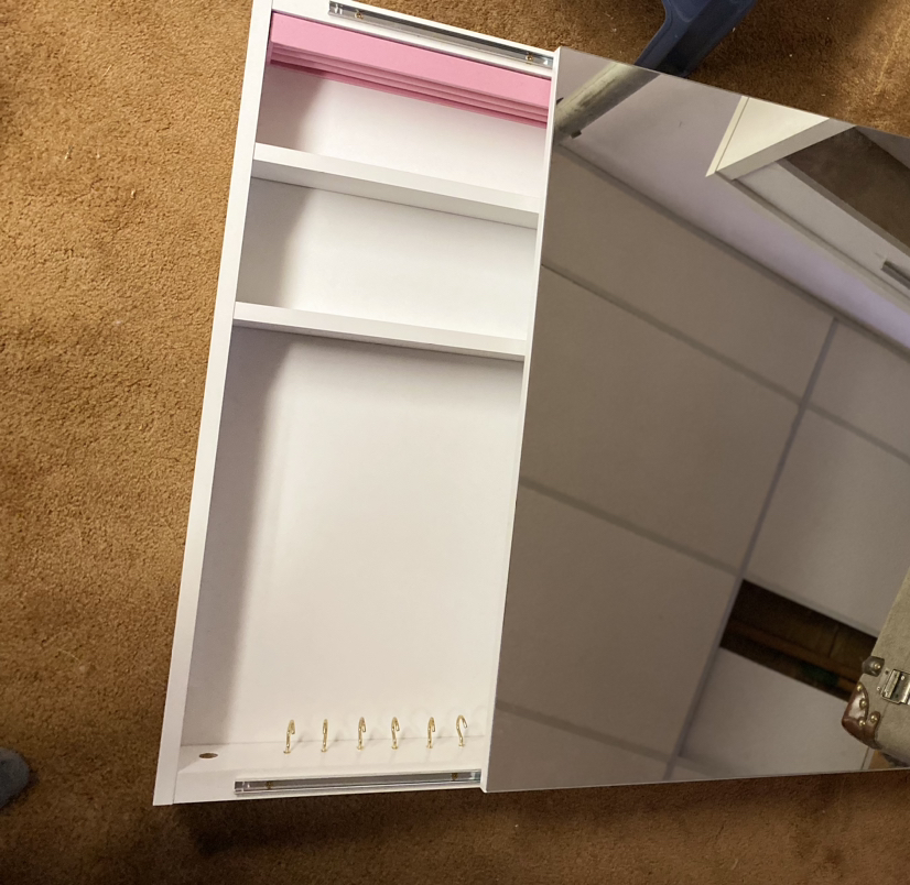 Makeup Vanity with Seat - photo 4