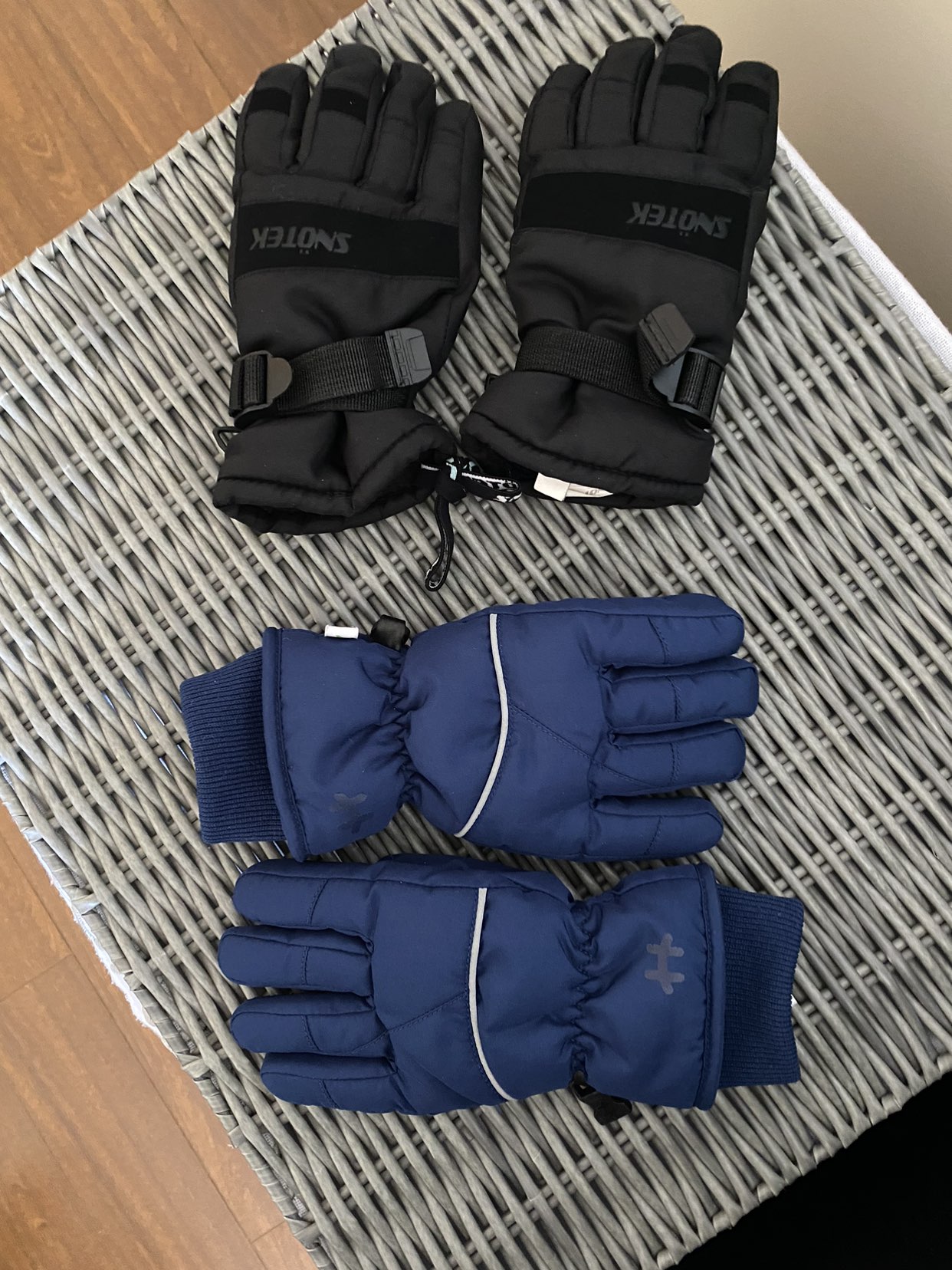 Gloves thumbnail