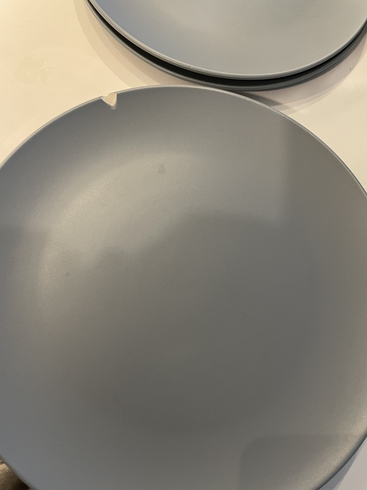 IKEA Dinnerware set (2 free cups) image indicator(4)