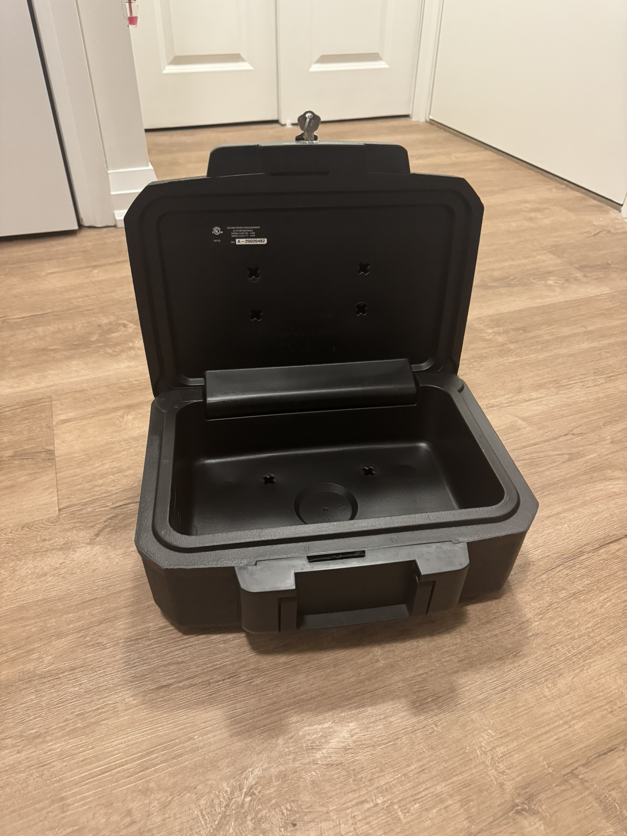 Sentry fireproof chest safe thumbnail