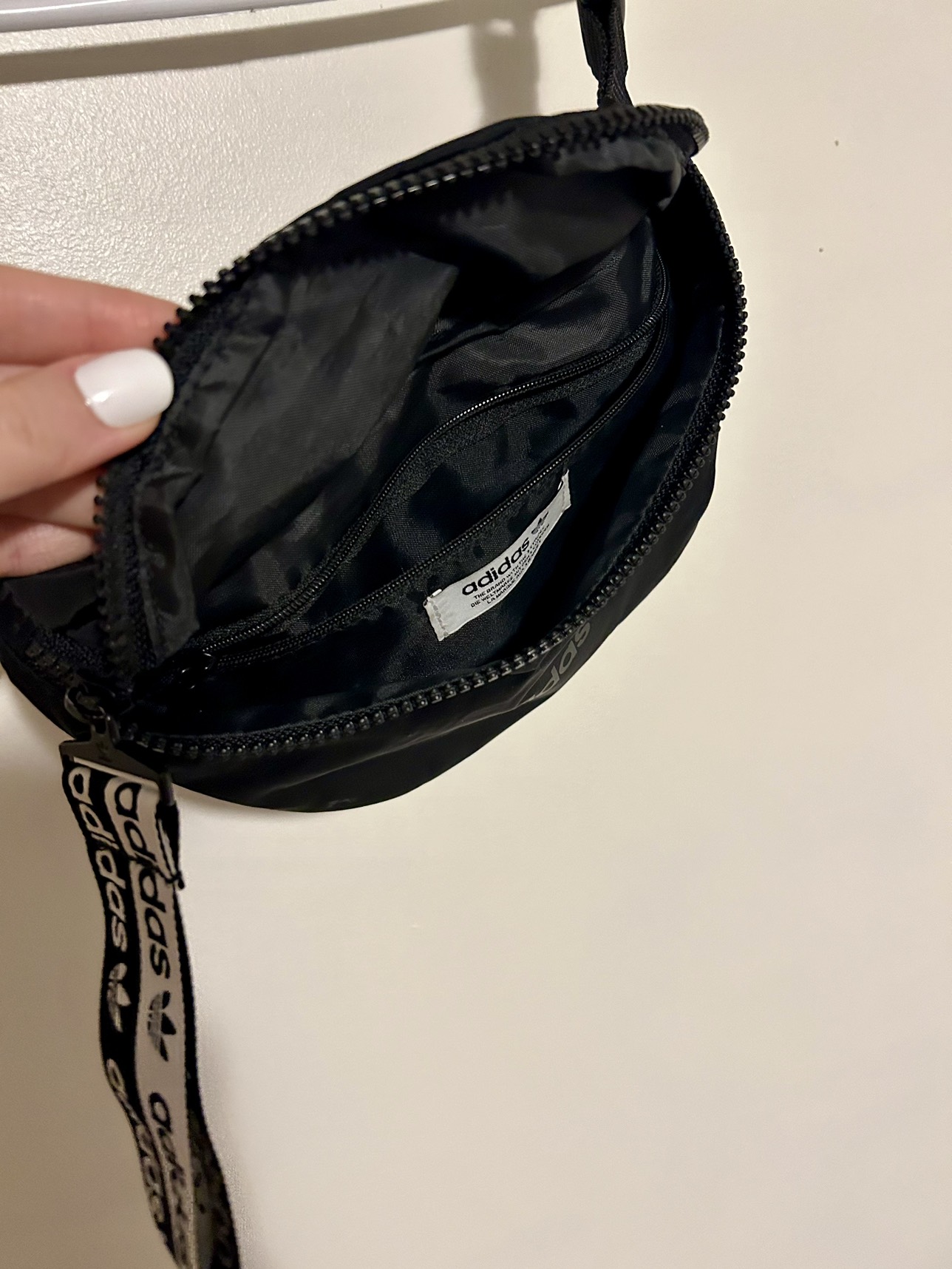 Black Adidas Fanny Pack Bag - photo 4