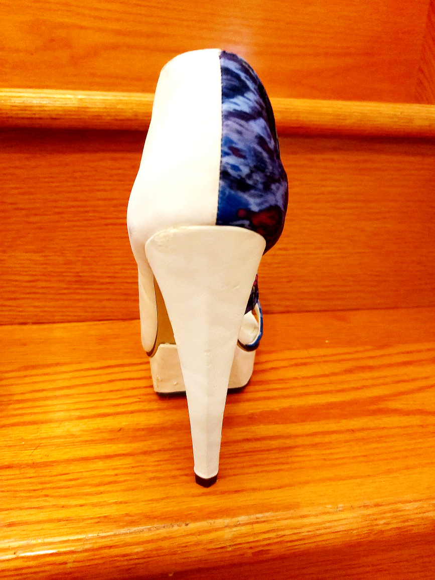 White Michael Antonio Heels/Boots image indicator(4)