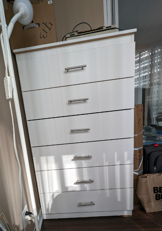 Move Out Sale - 6 drawer chest thumbnail