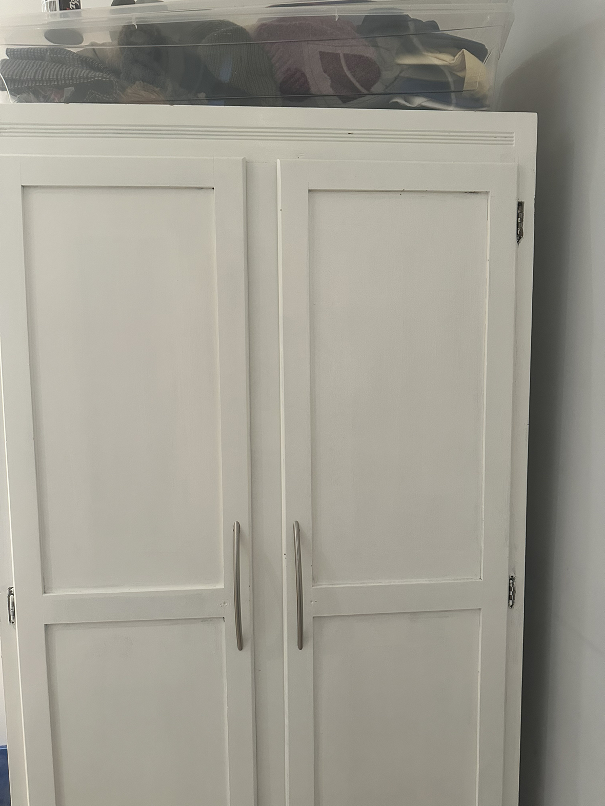 Wardrobe - photo 2