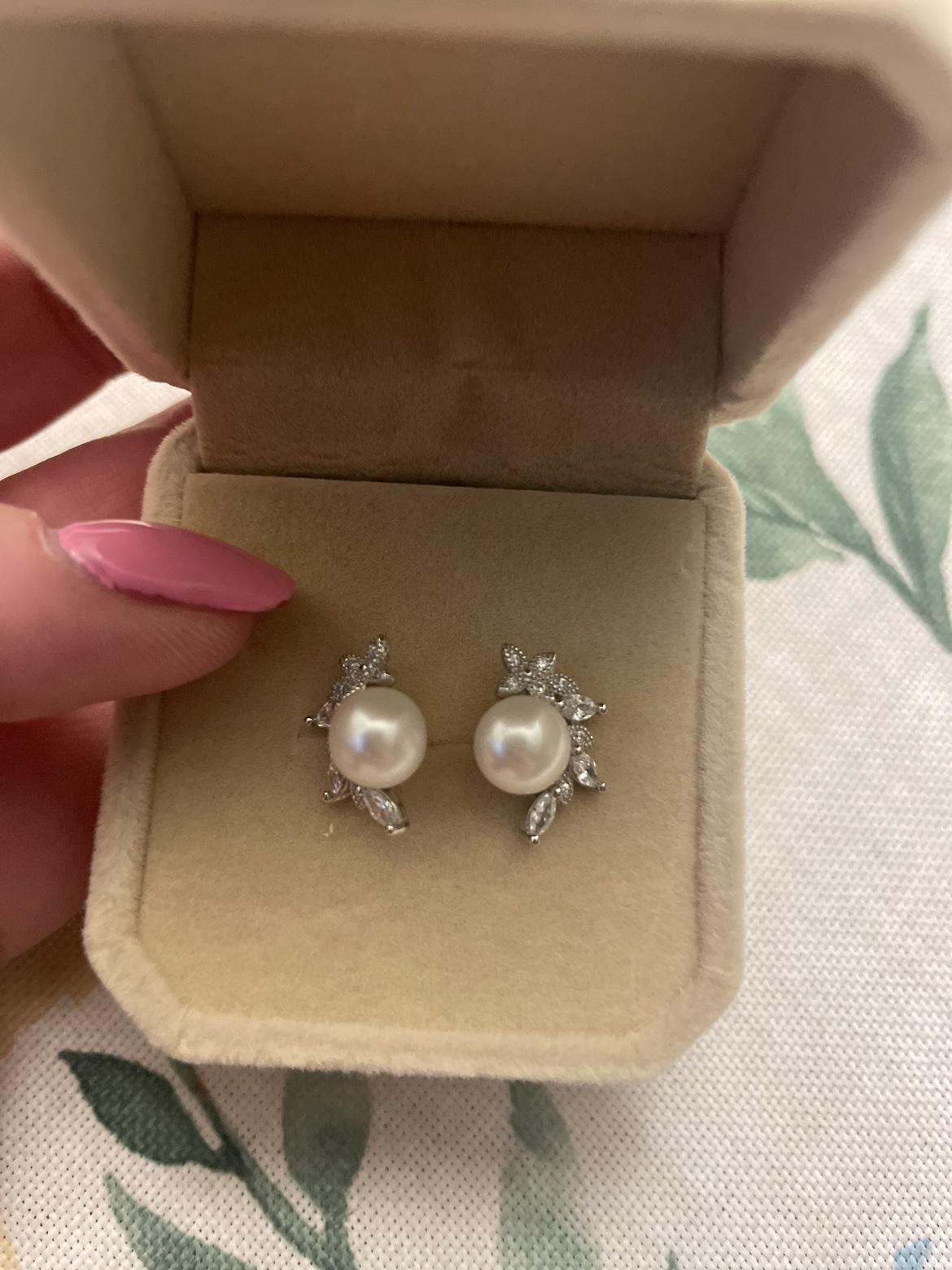 Never Worn Pearl Earrings
