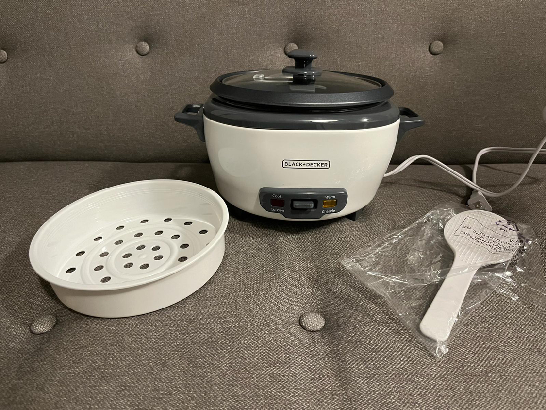 Black and Decker Rice Cooker BRAND NEW