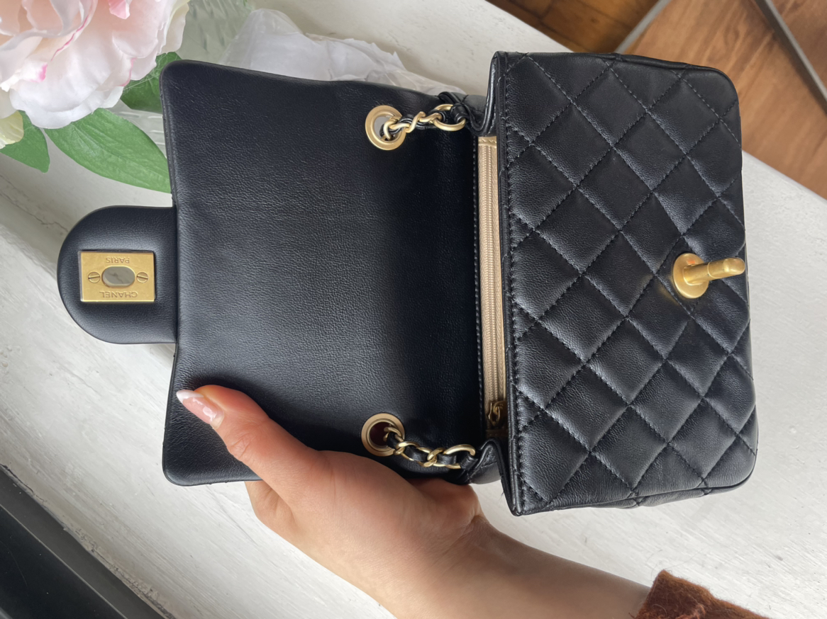 Chanel Pearl crush mini square flap bag - photo 5