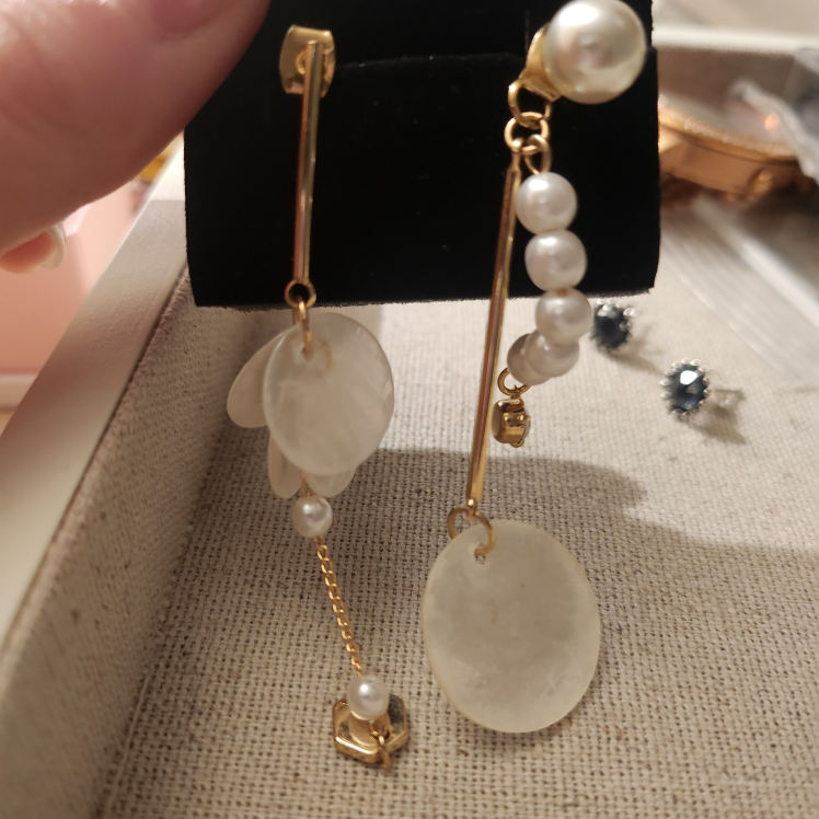 Asymmetrical handmade earrings thumbnail