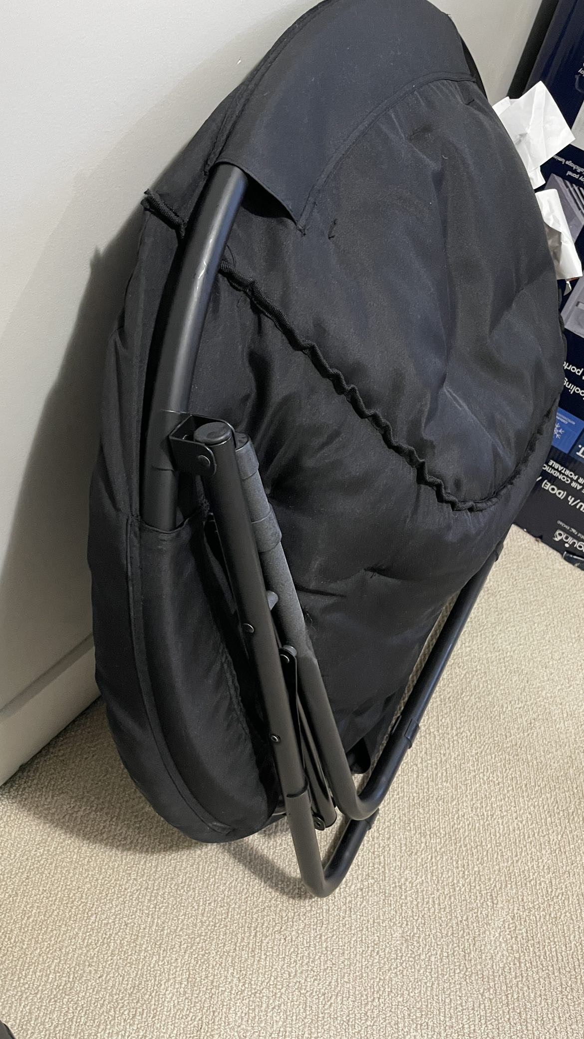 Foldable Cozy Chair (Black) image indicator(4)