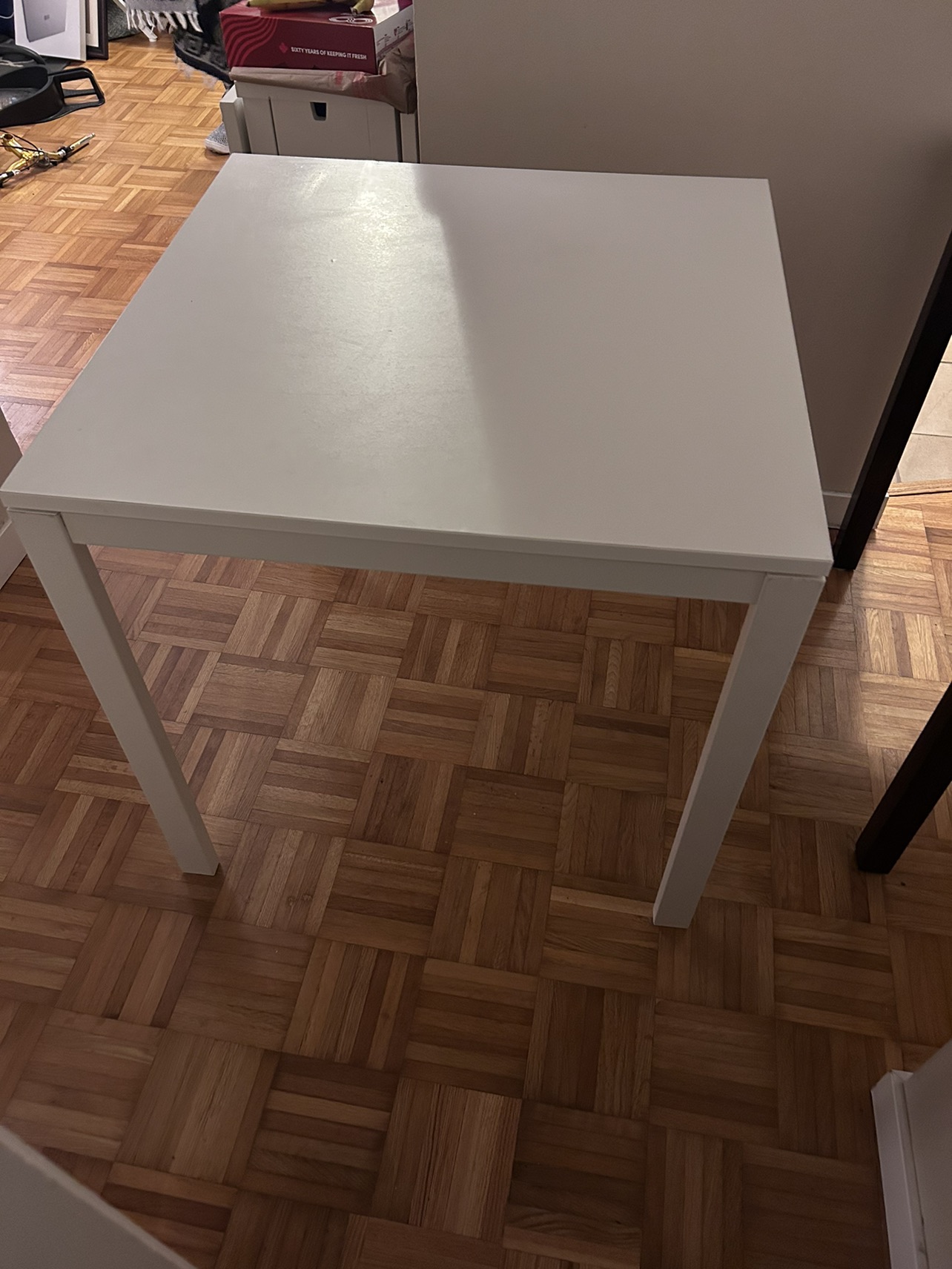 IKEA melltrop dinning table thumbnail