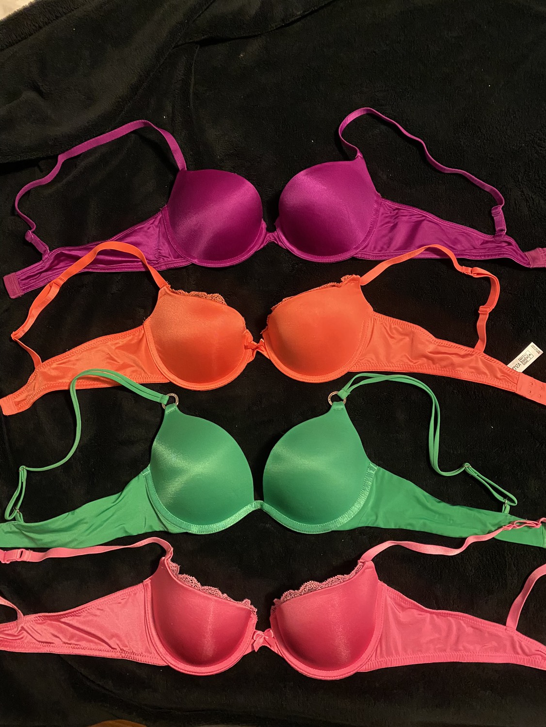 LA SENZA PUSH UP-SATIN BRAS (FOUR PAIRS-BRAND NEW) thumbnail