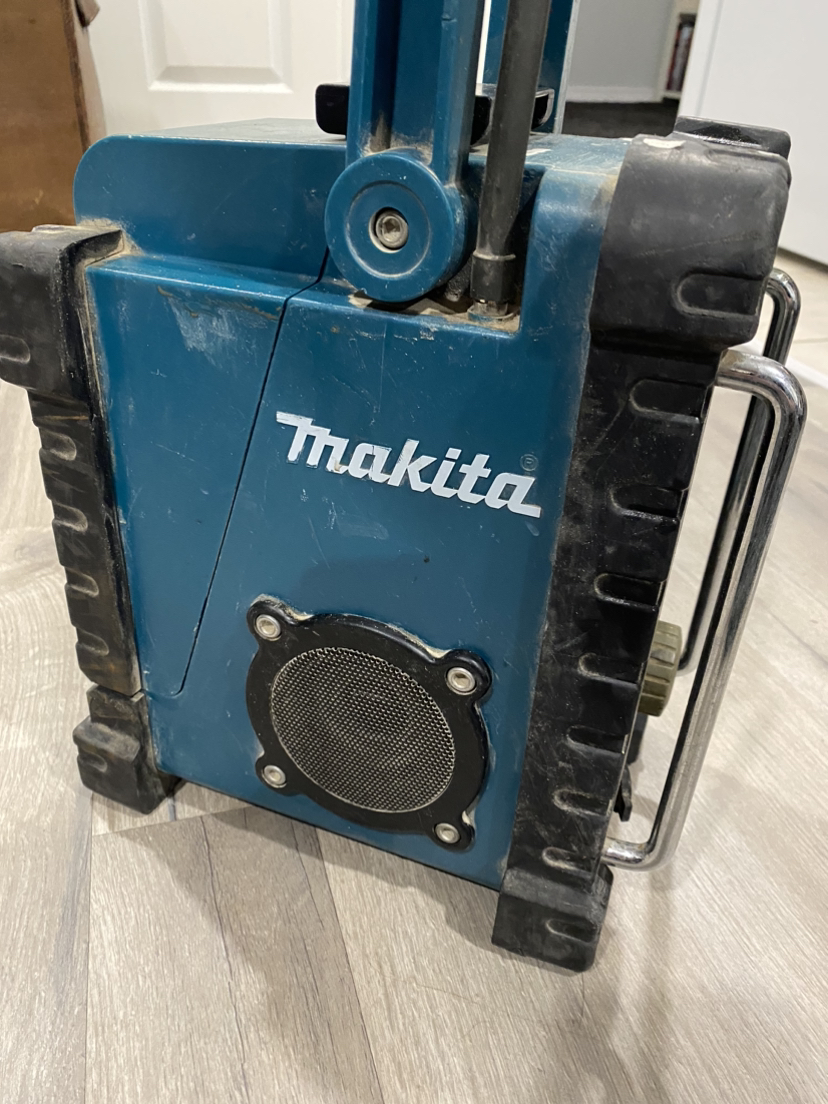 Makita radio image indicator(2)