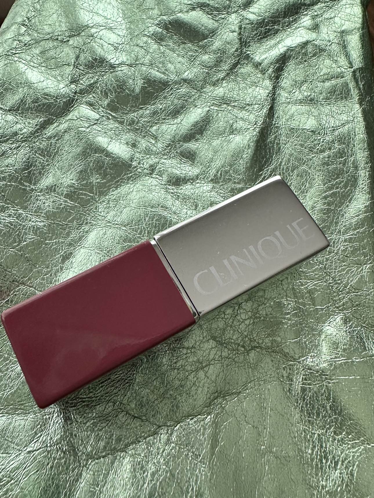 Lipstick Clinique thumbnail