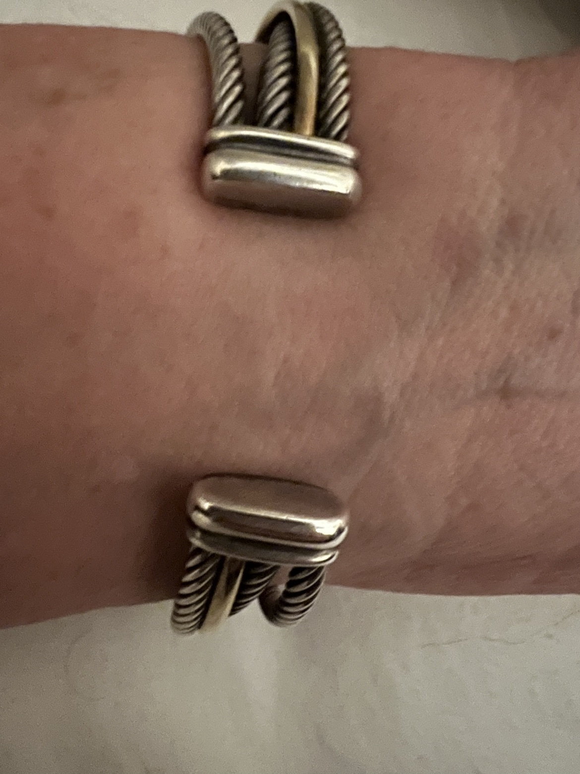 David Yurman Crossiver bracelet image indicator(4)