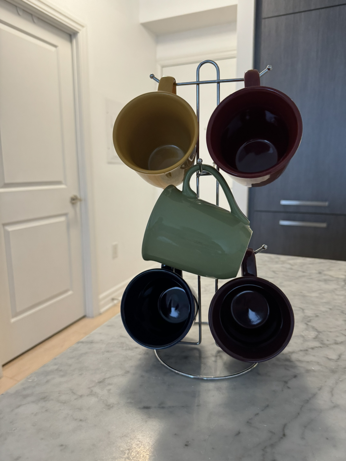 5 cups & Hanger Stand thumbnail