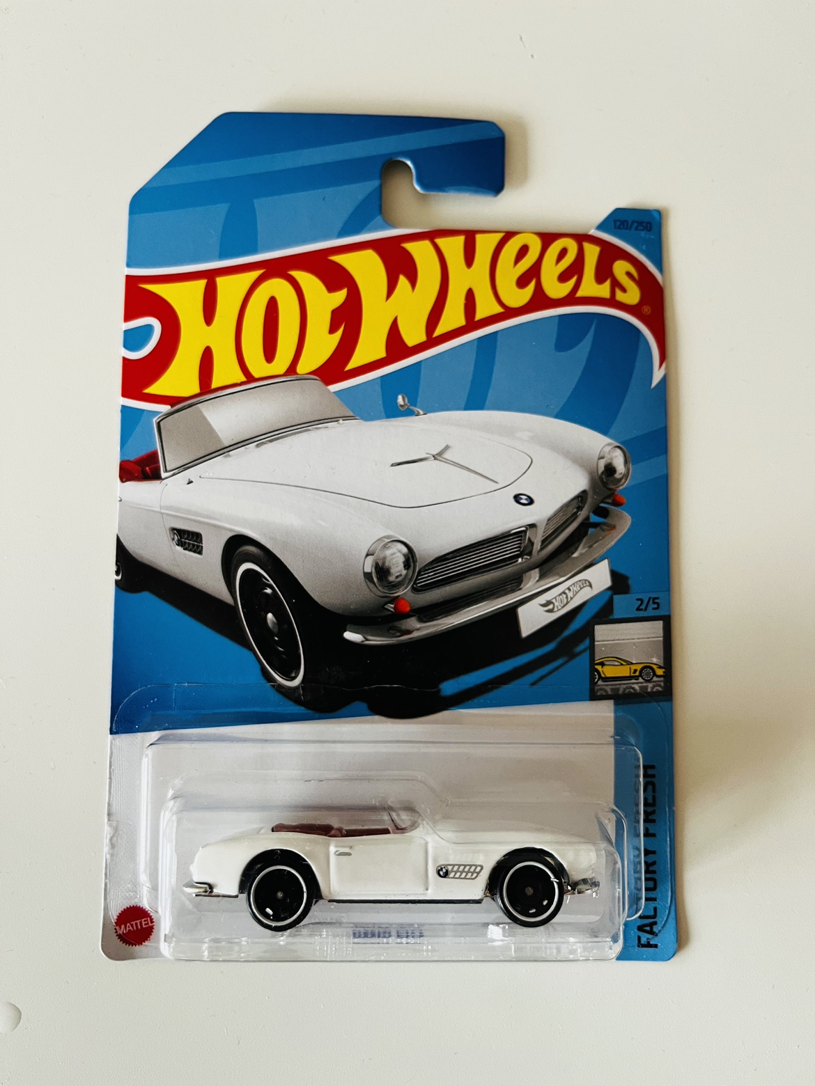 Hot Wheels - BMW 507 Factory Fresh thumbnail
