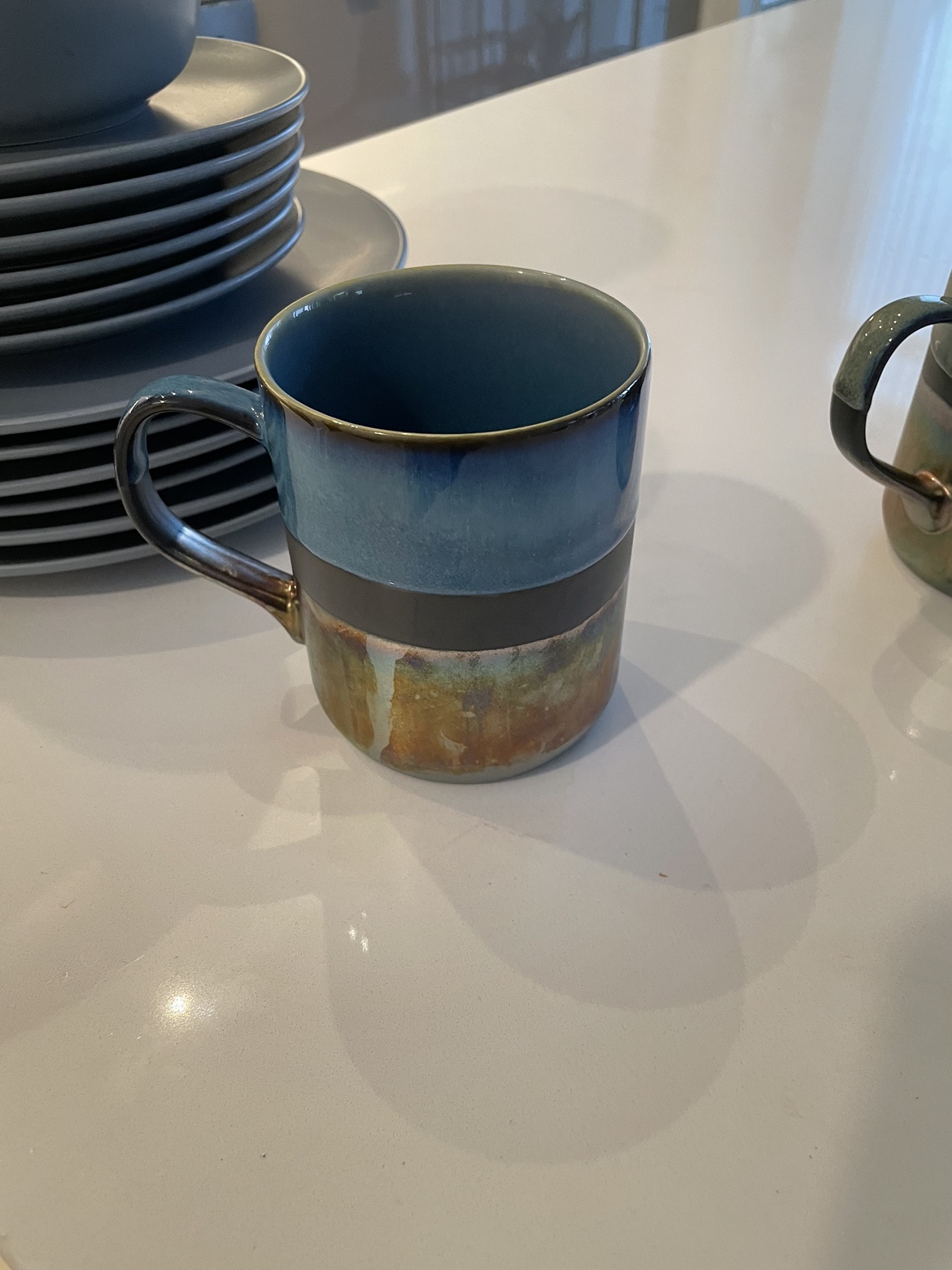 IKEA Dinnerware set (2 free cups) image indicator(7)